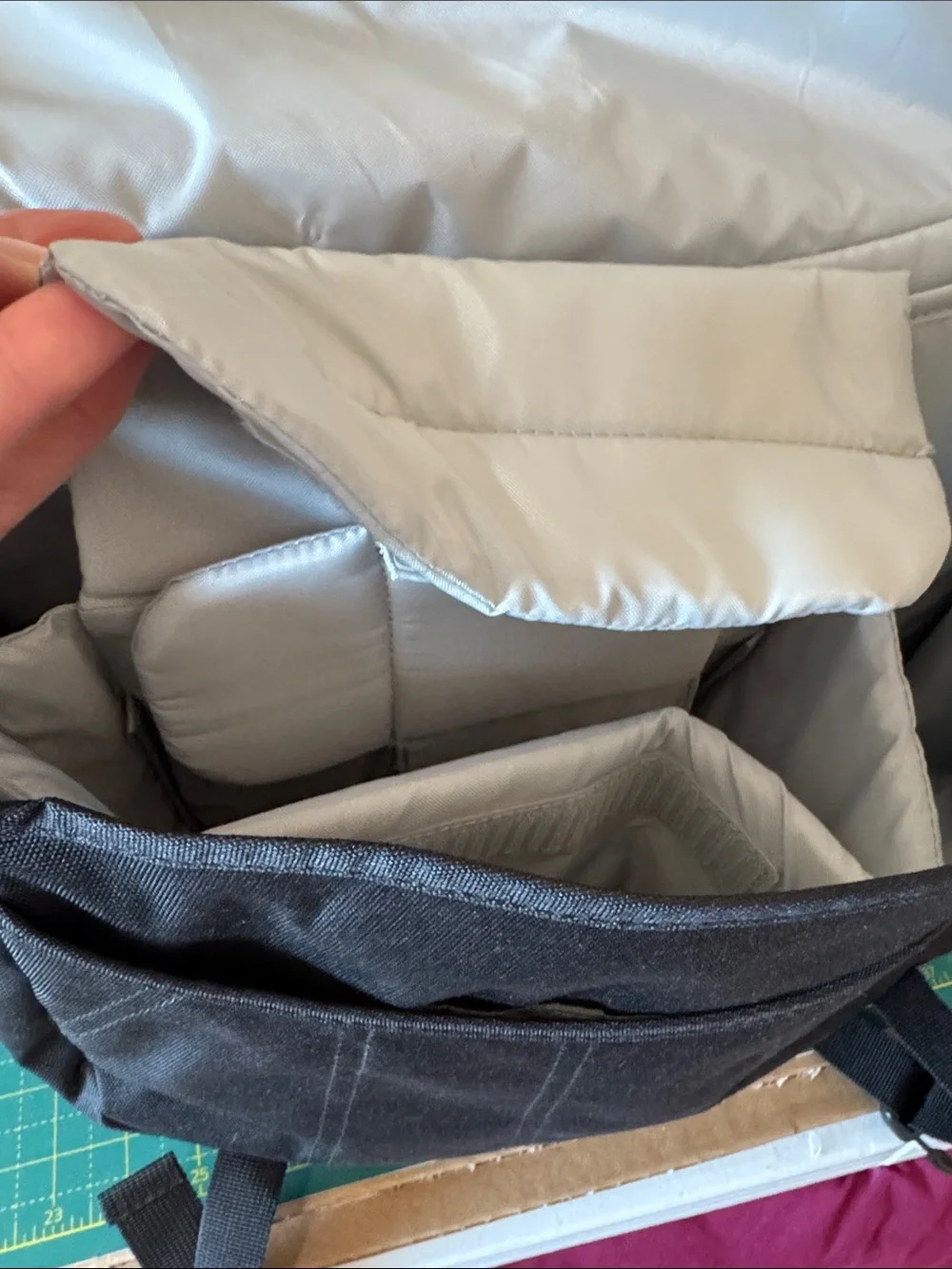 Lowepro Black Messenger Bag. Never used — Durable Everyday Camera & Tech Carry